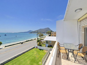 Del Rae Unit 12 25 Shoal Bay Road
